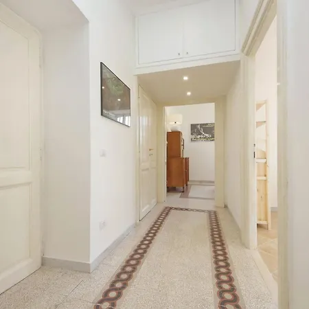 דירה Carlo Felice רומא