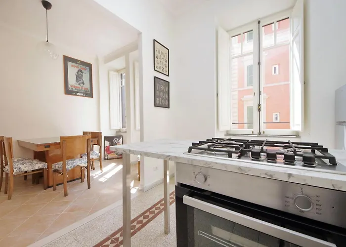 Carlo Felice Apartment *