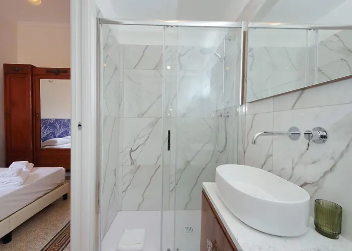 Apartment Carlo Felice